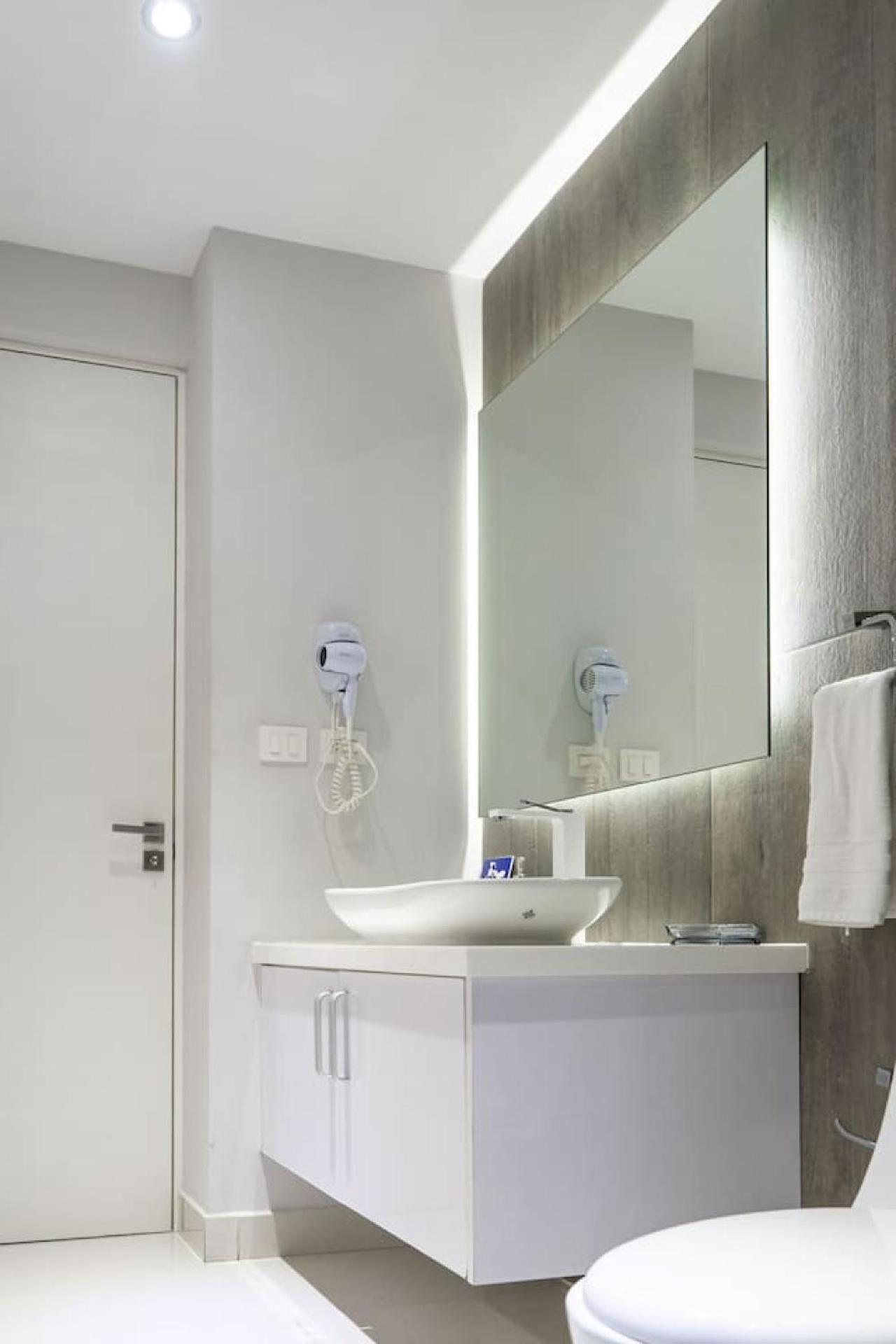 1br At Dk52 Sea View Rooftop With Jacuzzi And Pool Apartamento